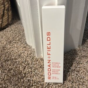 Rodan and fields detangler leave in treatment